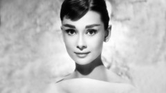 Audrey Hepburn monochrome