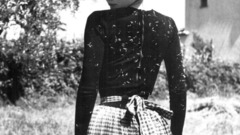 Audrey Hepburn monochrome fashion