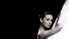 Audrey Hepburn monochrome greyscale