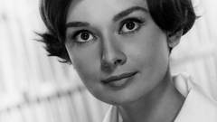 Audrey Hepburn monochrome greyscale