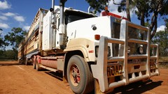 Australia trucks Road train Heavy machinary mack Titan 610
