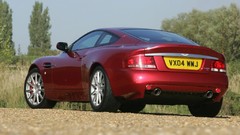 Auto cars Aston Martin