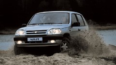 Auto cars Chevrolet Lada 2121 Niva