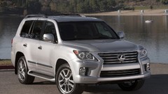 Auto Lexus 4x4