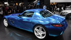 Auto Paris cars sls amg