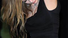 Avril lavigne black dress