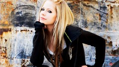 Avril Lavigne blondes