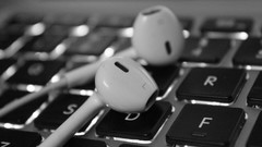 Backlight MacBook keyboards earphones macbook pro retina apple 