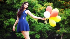 Balloons brunettes models