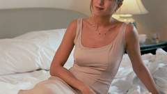 Beds Jennifer aniston Celebrity