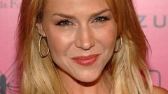 Benz Celebrity julie