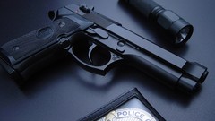 Beretta pistols weapons