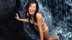 Bikini evangeline lilly closed