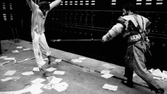 Black and white Le Dernier Combat