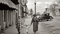 Black and white past old USA Amin Peyrovi