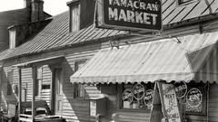 Black and white past old USA Amin Peyrovi