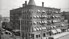 Black and white past old USA Amin Peyrovi