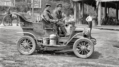 Black and white past old USA Amin Peyrovi