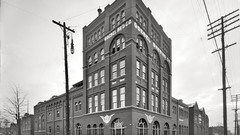 Black and white past old USA Amin Peyrovi