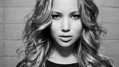 Black and white woman Actress jennifer lawrence