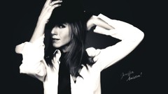 Black and white woman artist jennifer aniston blondes Photo 