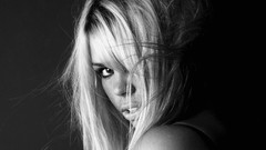 Black and white woman Billie Piper