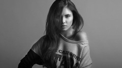 Black and white woman brunettes