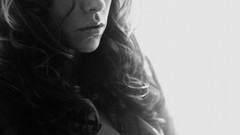 Black and white woman Celebrity Jennifer Love Hewitt monochrome 