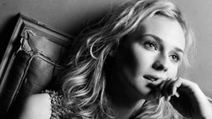 Black and white woman Diane Kruger blondes models