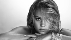 Black and white woman faces models Esti Ginzburg