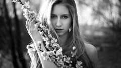 Black and white woman models