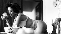 Black and white woman monochrome lingerie high heels Paparazzo 