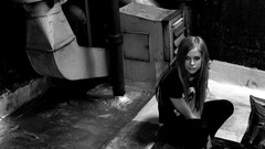 Black and white woman punk Celebrity Avril Lavigne blondes 