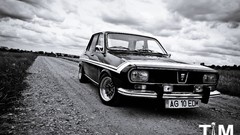 Black tuning retro Dacia 1300