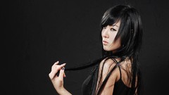 Black woman crop asians Korean Hwang Mi Hee cami