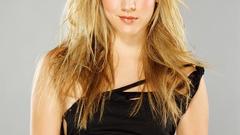 Blondes green eyes kaley