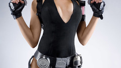 Blondes Guns models tomb