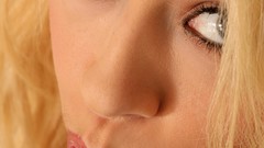 Blondes Kagney Linn Karter kagney linn