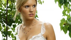 Blondes maggie grace