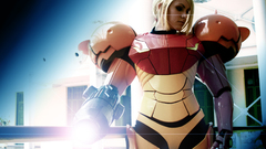 Blondes metroid cosplay samus