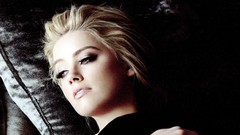 Blondes woman Actress amber