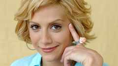 Blondes woman Actress brown