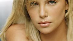 Blondes woman Actress charlize