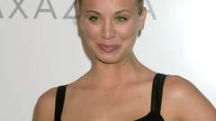 Blondes woman Actress kaley