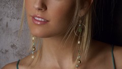 Blondes woman Actress maggie