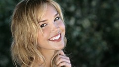 Blondes woman Actress mist