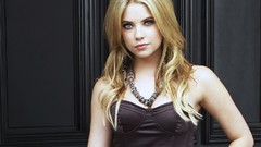 Blondes woman Actress models