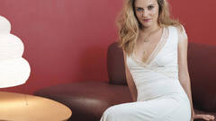 Blondes woman Alicia Silverstone