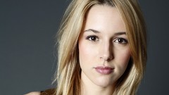 Blondes woman alona tal