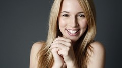 Blondes woman alona tal